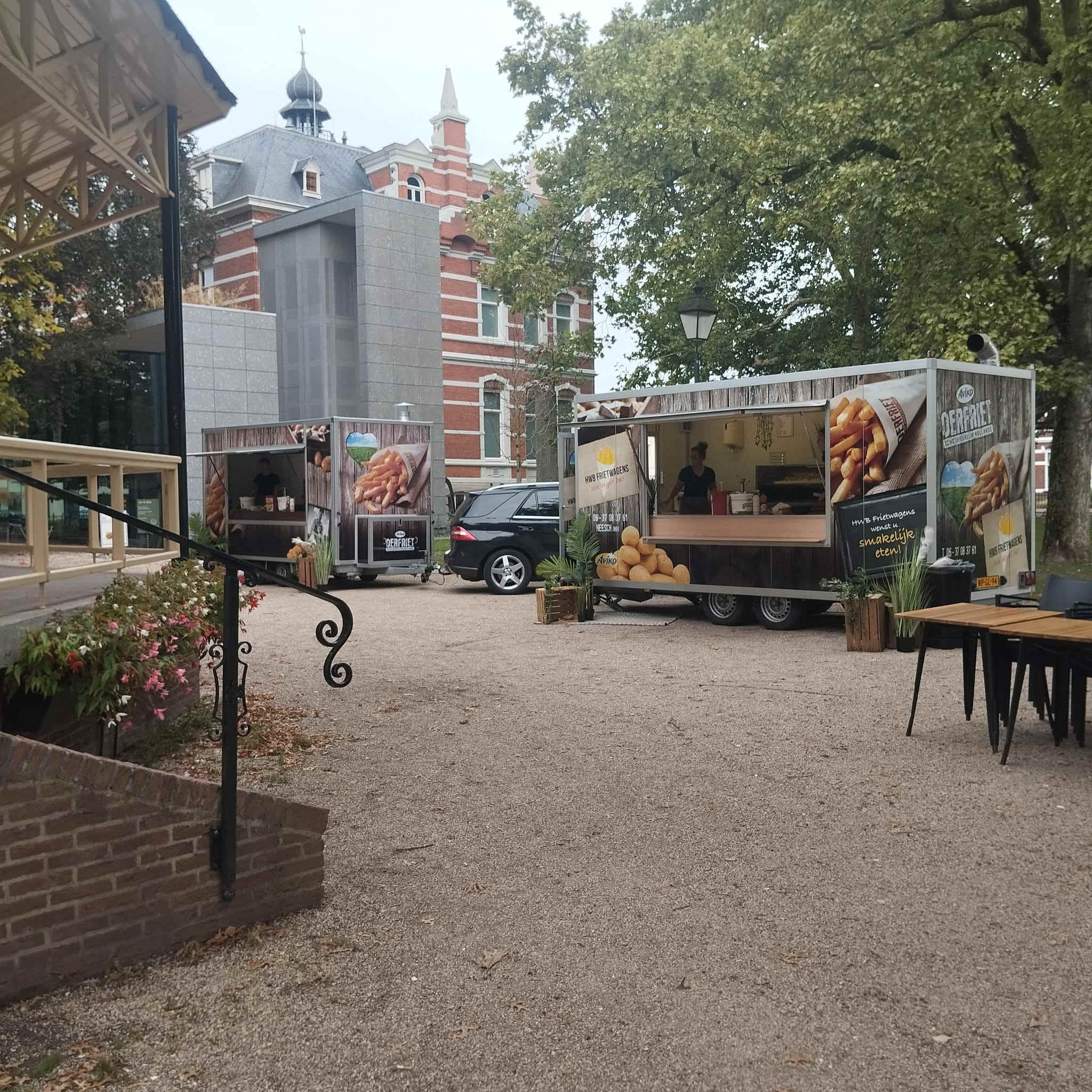 Frietkar-Snackwagen-Frietwagen-Bedrijfsfeest-Personeelsfeest-Bouwvakborrel-Nistelrode-Heesch-Geffen-Vinkel-Schaijk-Uden